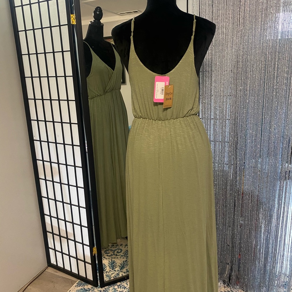 Cute olive maxi